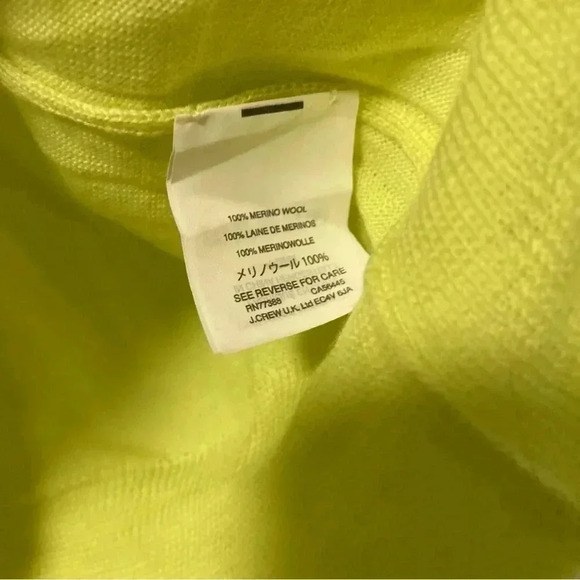 NWT J. Crew Tippi 100% merino  wool yellow sweater - Picture 3 of 4